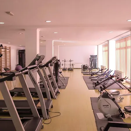 Paradiso Hotel 3*